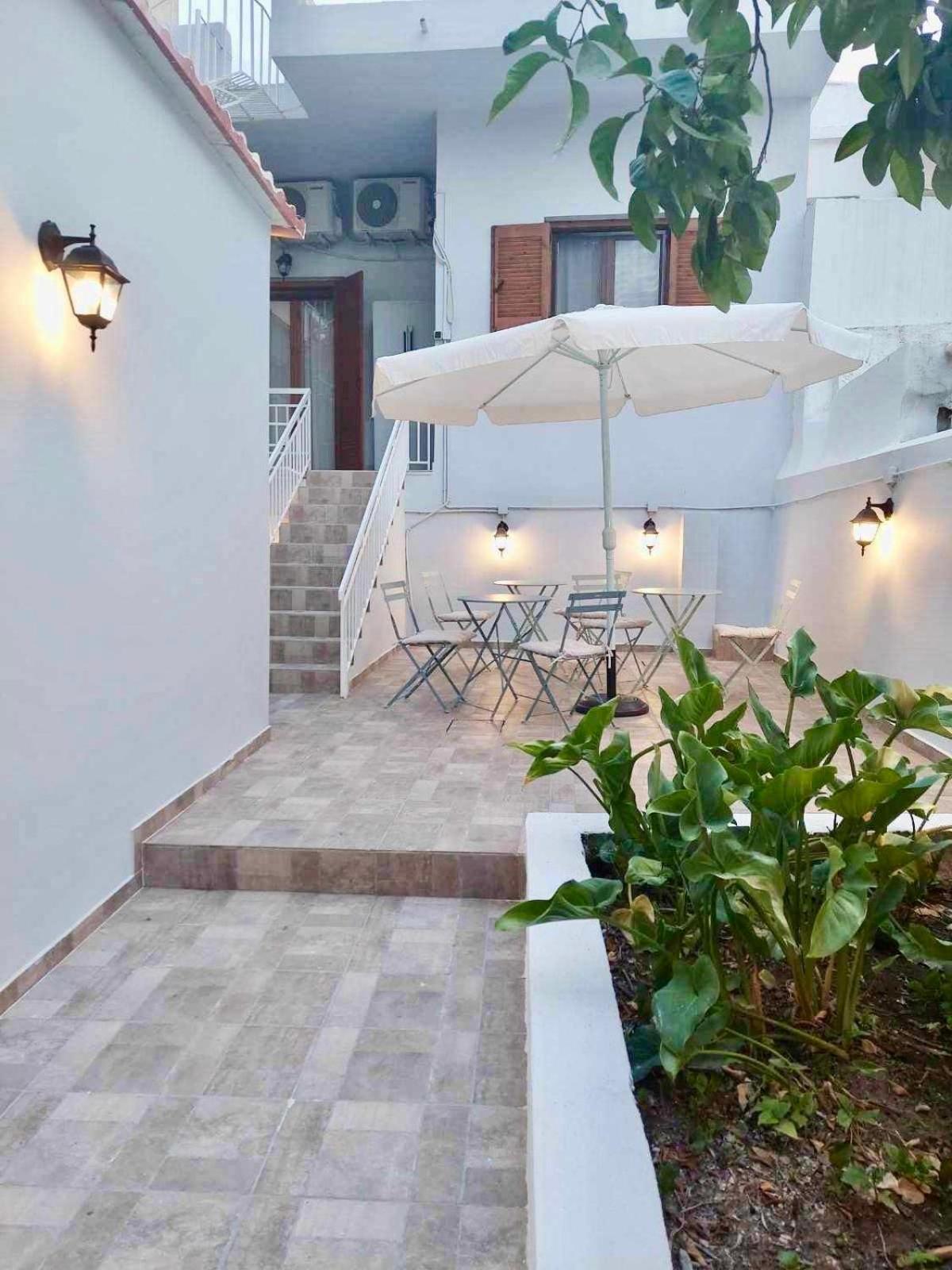Utopia Suites Aegina Zewnętrze zdjęcie