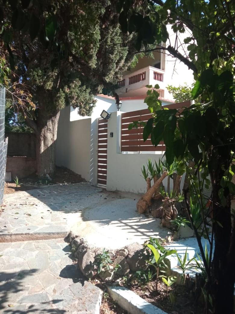Utopia Suites Aegina Zewnętrze zdjęcie